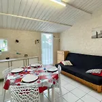 Maison Renovee Avec Piscine Chauffee, Tennis Et Parking A 100m Des Commerces - Fr-1-231-330