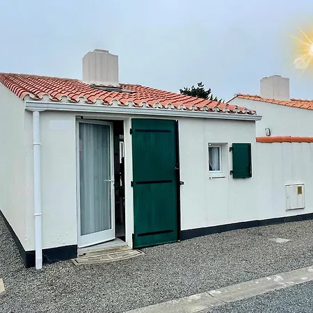 Holiday home Maison Renovee Avec Piscine Chauffee, Tennis Et Parking A 100m Des Commerces - Fr-1-231-330 Bretignolles-sur-Mer