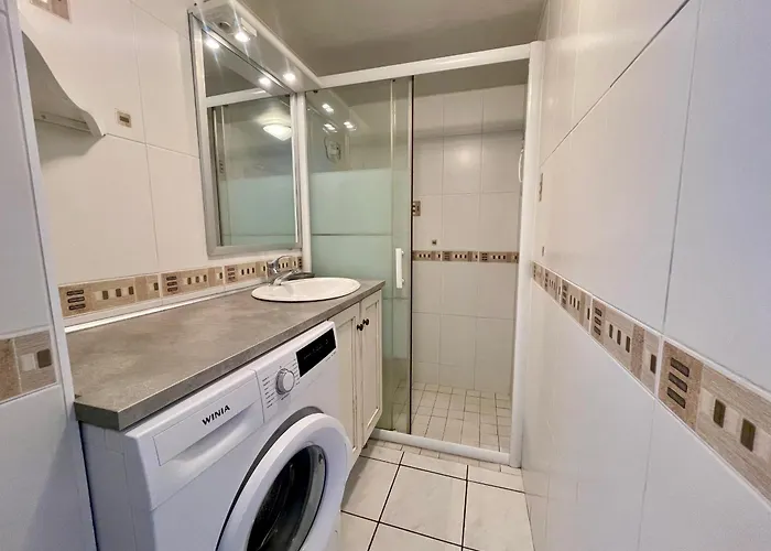 Maison Rénovée Avec Piscine Chauffée, Tennis Et Parking à 100m Des Commerces - Fr-1-231-330 * Brétignolles-sur-Mer