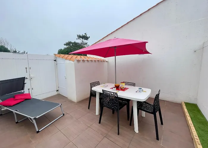 Maison Renovee Avec Piscine Chauffee, Tennis Et Parking A 100m Des Commerces - Fr-1-231-330 布雷蒂诺斯梅尔